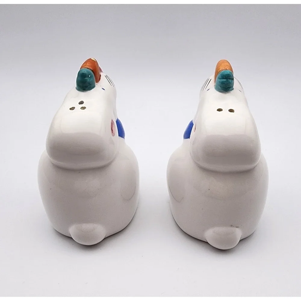 COCO DOWLEY Easter Bunny‎ Rabbit W/Carrot On Nose Salt Pepper Shakers Vintage